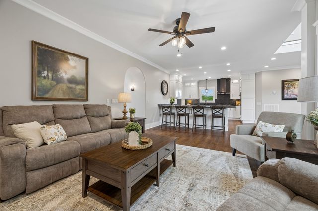 8838 Byrums Chapel Rd, Portland, TN 37148