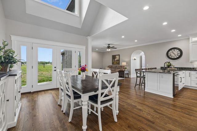 8838 Byrums Chapel Rd, Portland, TN 37148