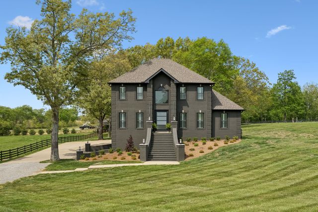8838 Byrums Chapel Rd, Portland, TN 37148