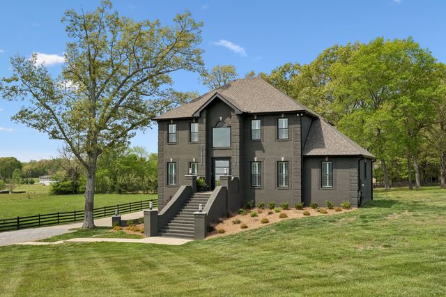 8838 Byrums Chapel Rd, Portland, TN 37148