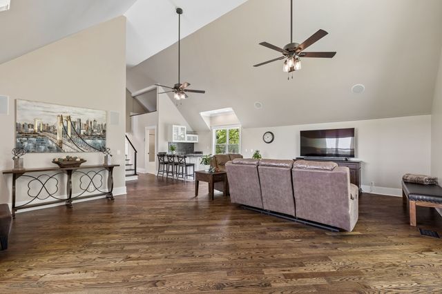 8838 Byrums Chapel Rd, Portland, TN 37148