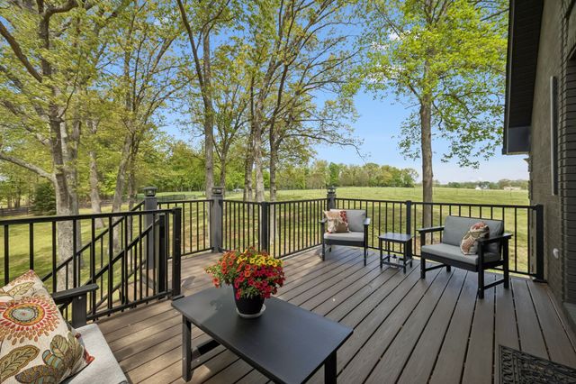 8838 Byrums Chapel Rd, Portland, TN 37148