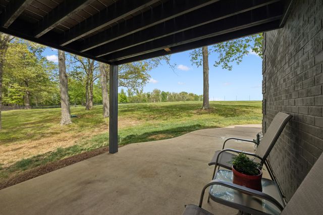 8838 Byrums Chapel Rd, Portland, TN 37148