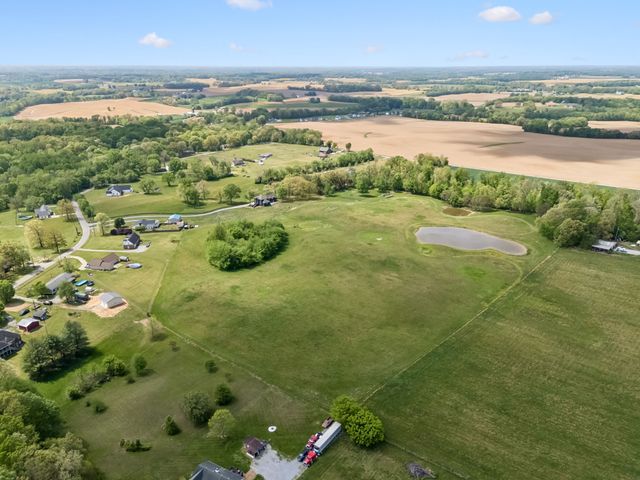 8838 Byrums Chapel Rd, Portland, TN 37148