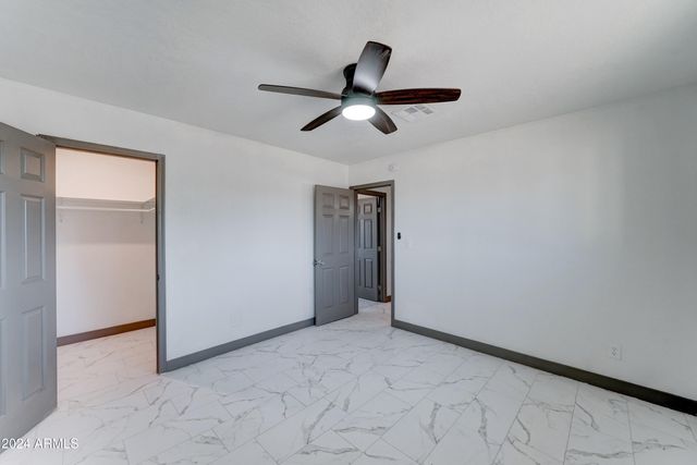 17842 N 43Rd Street, Phoenix, AZ 85032