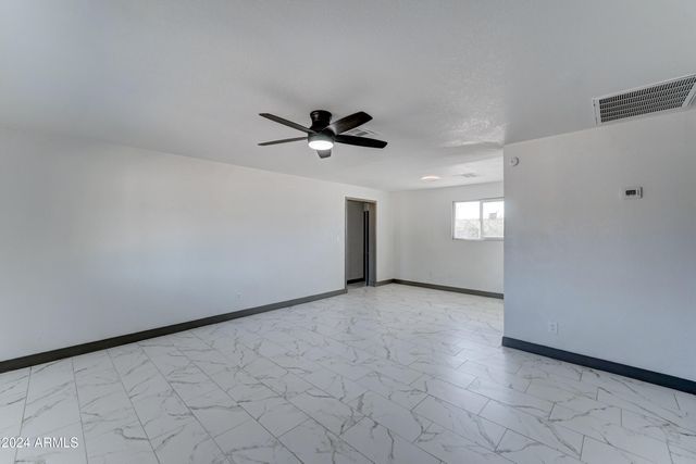 17842 N 43Rd Street, Phoenix, AZ 85032