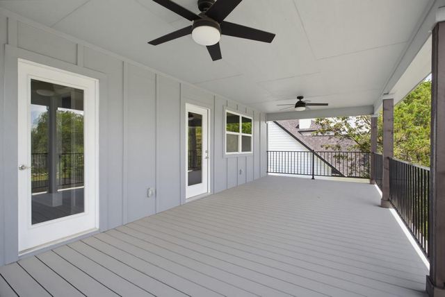 10 Honeysuckle LN, Wimberley, TX 78676