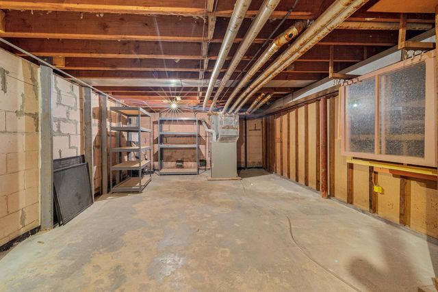 4411 W Custer AVENUE, Milwaukee, WI 53218