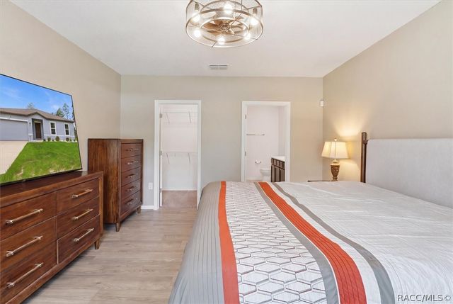 16125 Magpie Road, Weeki Wachee, FL 34614