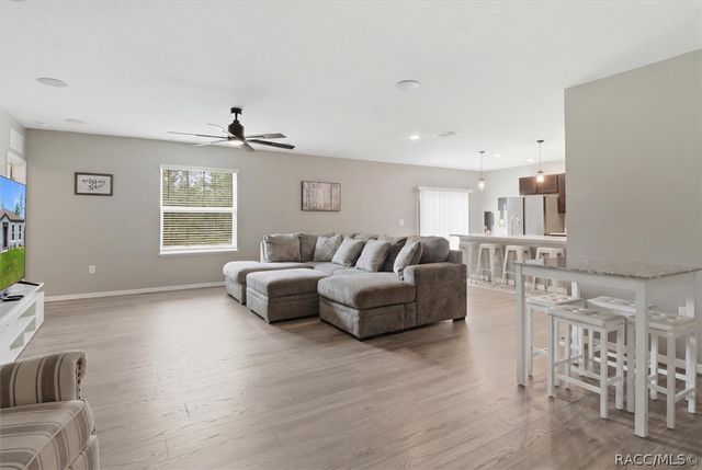 16125 Magpie Road, Weeki Wachee, FL 34614