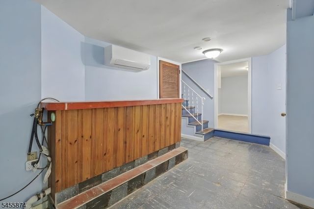 26 Sanatorium Rd, Glen Gardner Boro, NJ 08826
