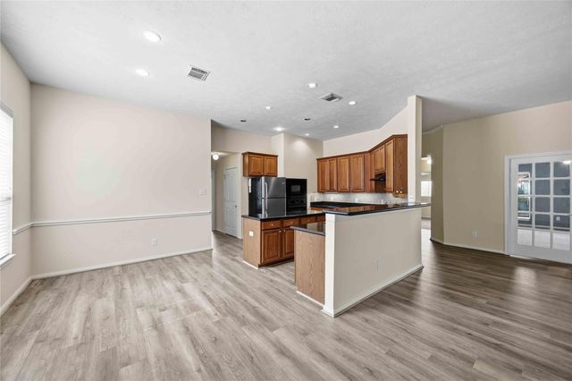 11406 Kay Lane, Pearland, TX 77584
