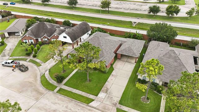 11406 Kay Lane, Pearland, TX 77584