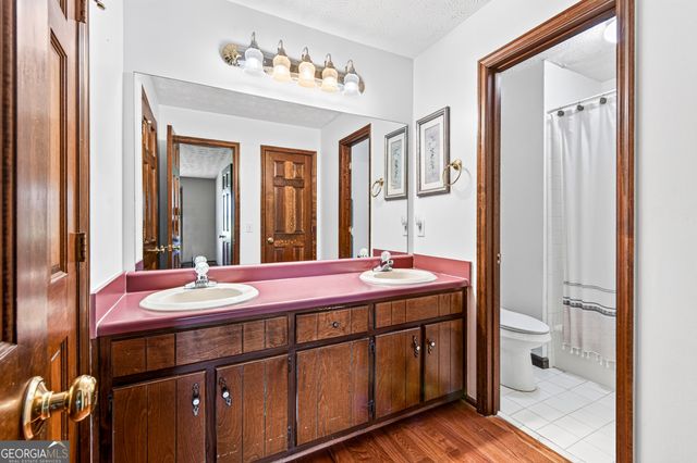 114 Marlow Road, Maysville, GA 30558
