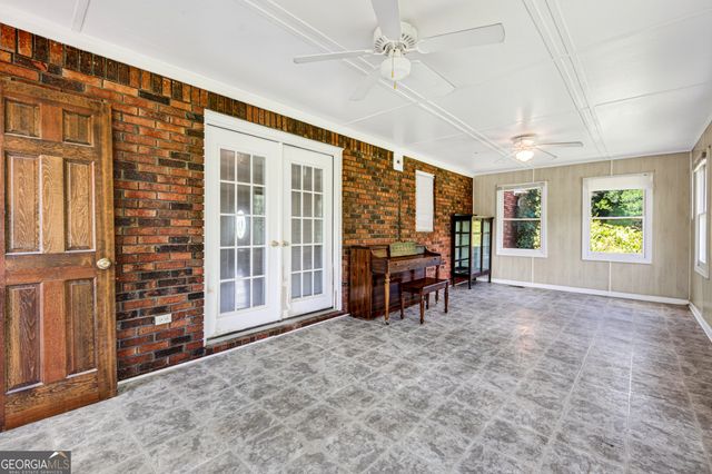 114 Marlow Road, Maysville, GA 30558