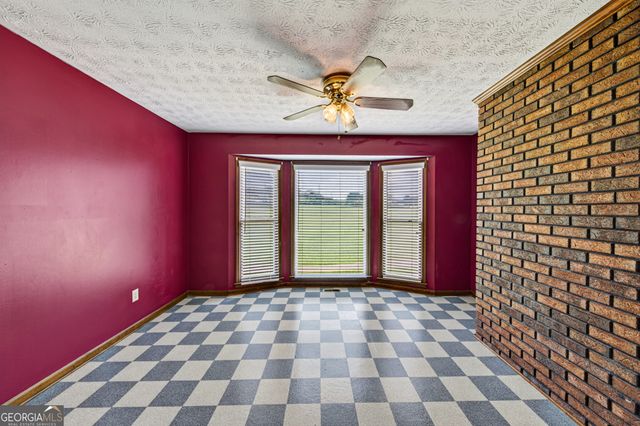 114 Marlow Road, Maysville, GA 30558