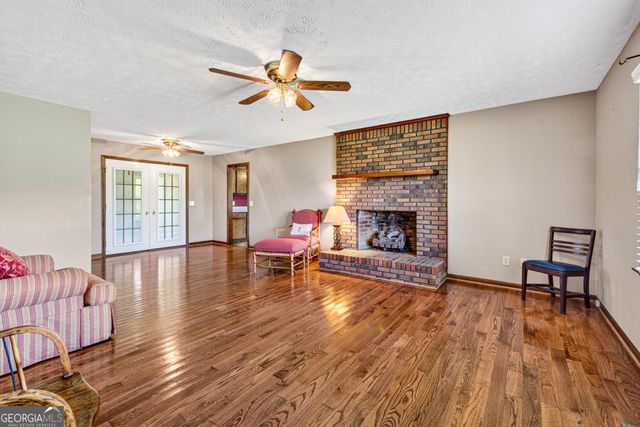 114 Marlow Road, Maysville, GA 30558
