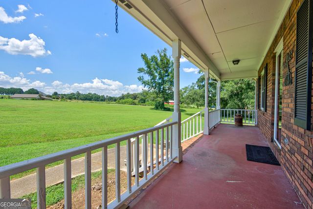 114 Marlow Road, Maysville, GA 30558