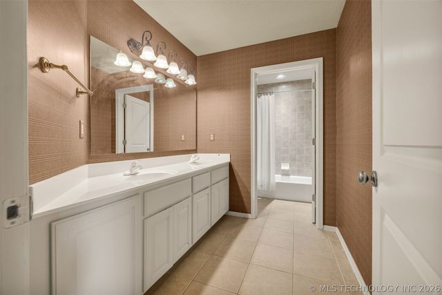 10229 S 86th East Avenue, Bixby, OK 74133