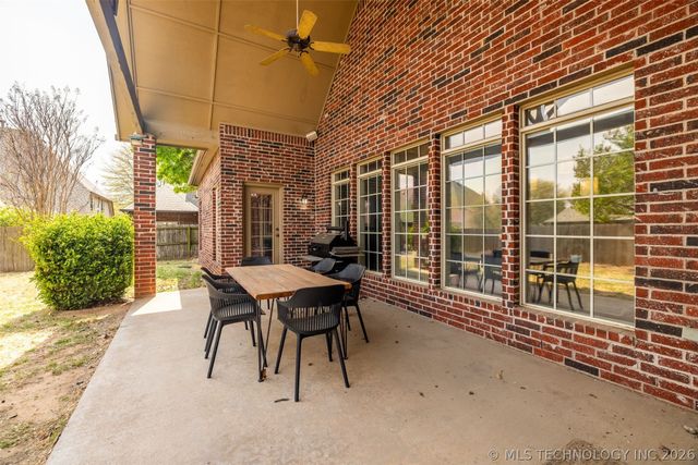 10229 S 86th East Avenue, Bixby, OK 74133