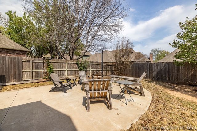 10229 S 86th East Avenue, Bixby, OK 74133