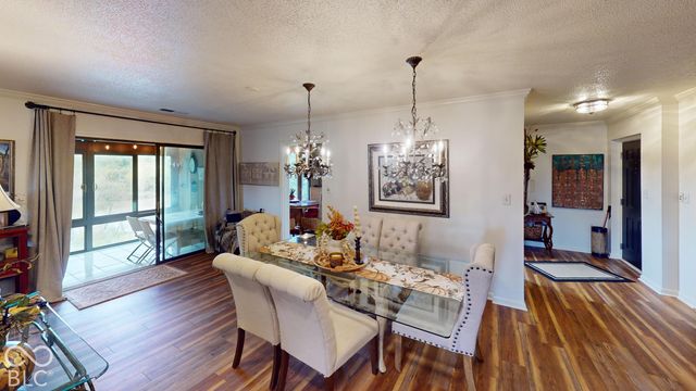 201 Bluffs Circle E, Noblesville, IN 46062