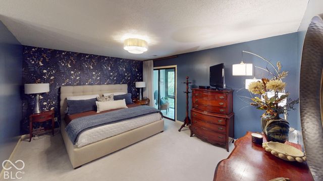 201 Bluffs Circle E, Noblesville, IN 46062