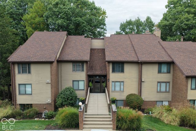 201 Bluffs Circle E, Noblesville, IN 46062