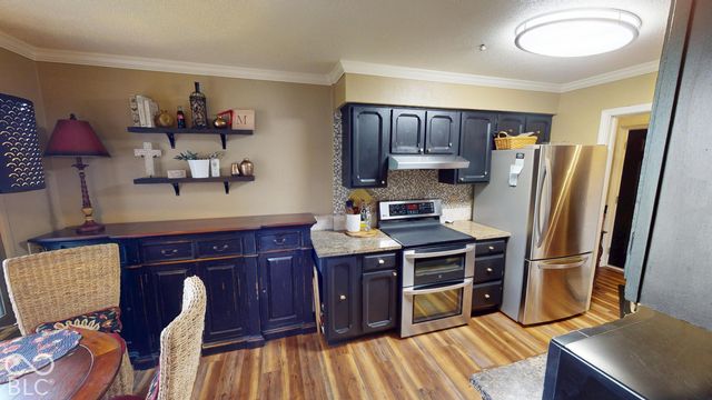 201 Bluffs Circle E, Noblesville, IN 46062