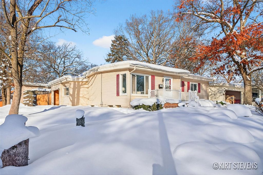 1045 40th Street, Wyoming, MI 49509