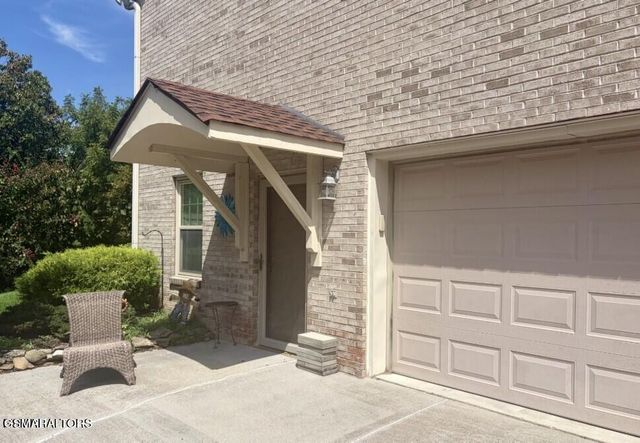 849 Pinnacle Drive, Dandridge, TN 37725