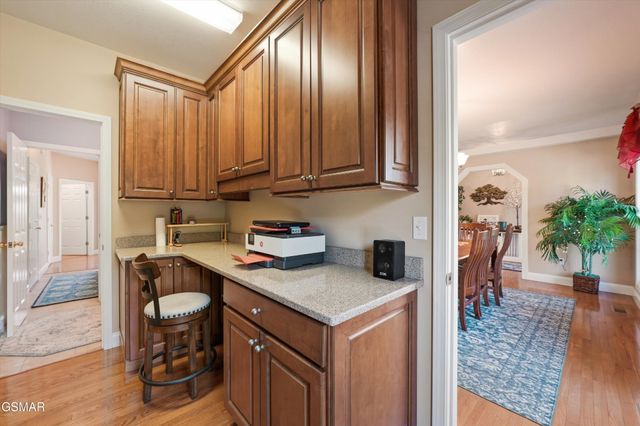 849 Pinnacle Drive, Dandridge, TN 37725