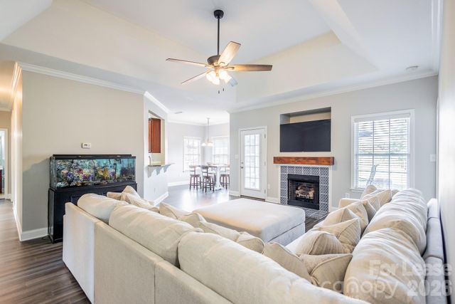 141 Logan Ridge Drive, Statesville, NC 28677