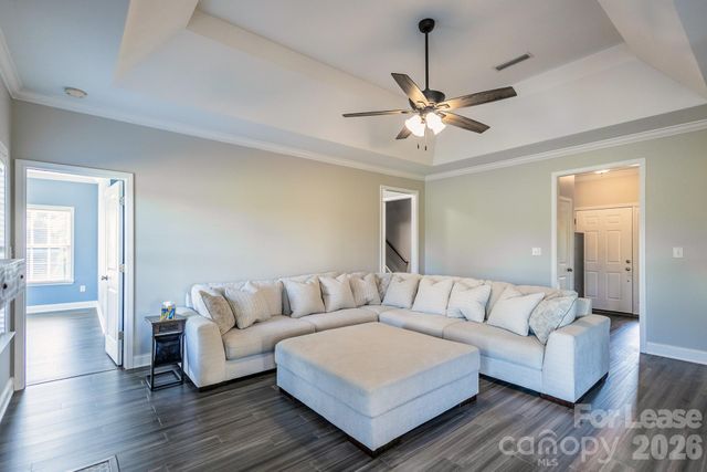 141 Logan Ridge Drive, Statesville, NC 28677