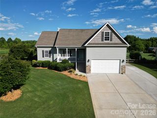 141 Logan Ridge Drive, Statesville, NC 28677