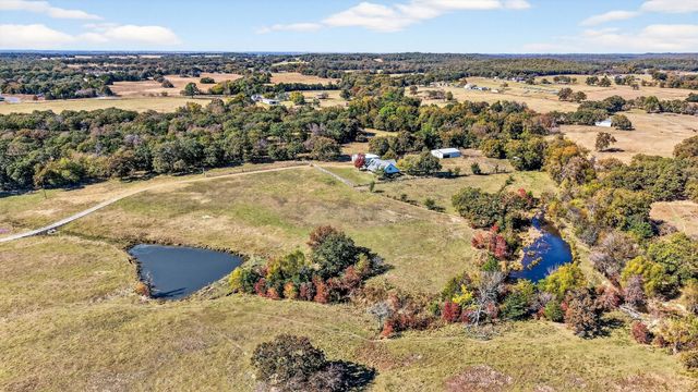 319 County Road 224, Gainesville, TX 76240