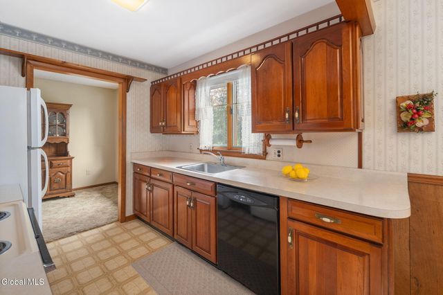 70 Fonda Road, Waterford, NY 12188