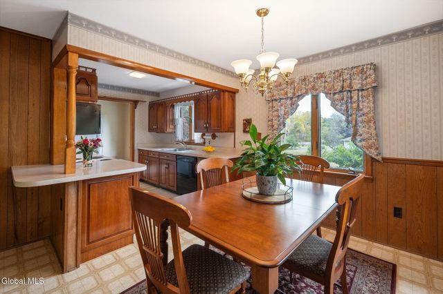 70 Fonda Road, Waterford, NY 12188