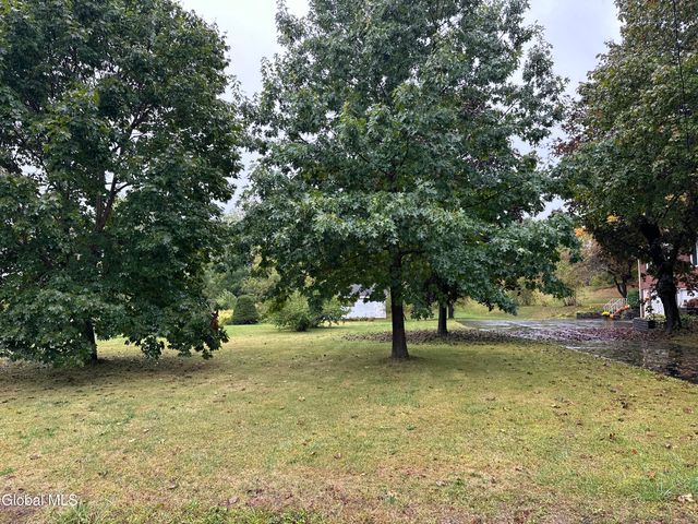 70 Fonda Road, Waterford, NY 12188