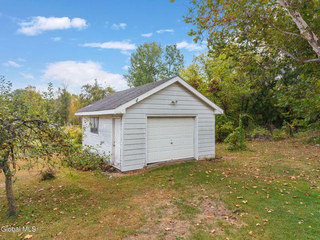 70 Fonda Road, Waterford, NY 12188