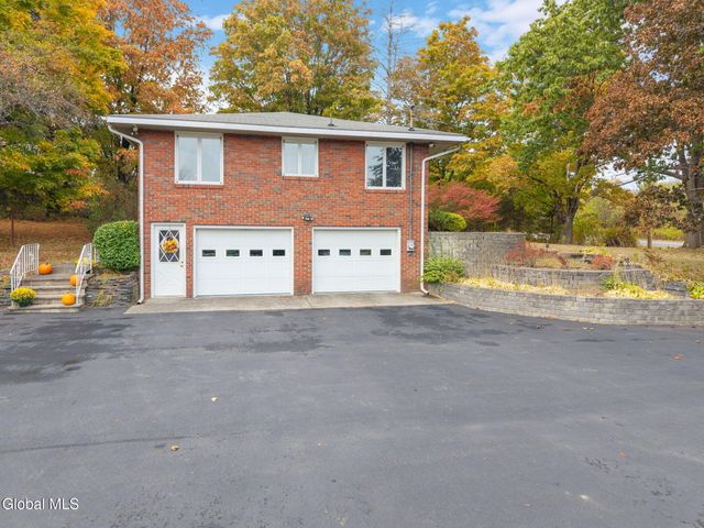 70 Fonda Road, Waterford, NY 12188