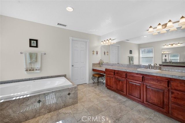 30810 Avenida Del Reposo, Temecula, CA 92591