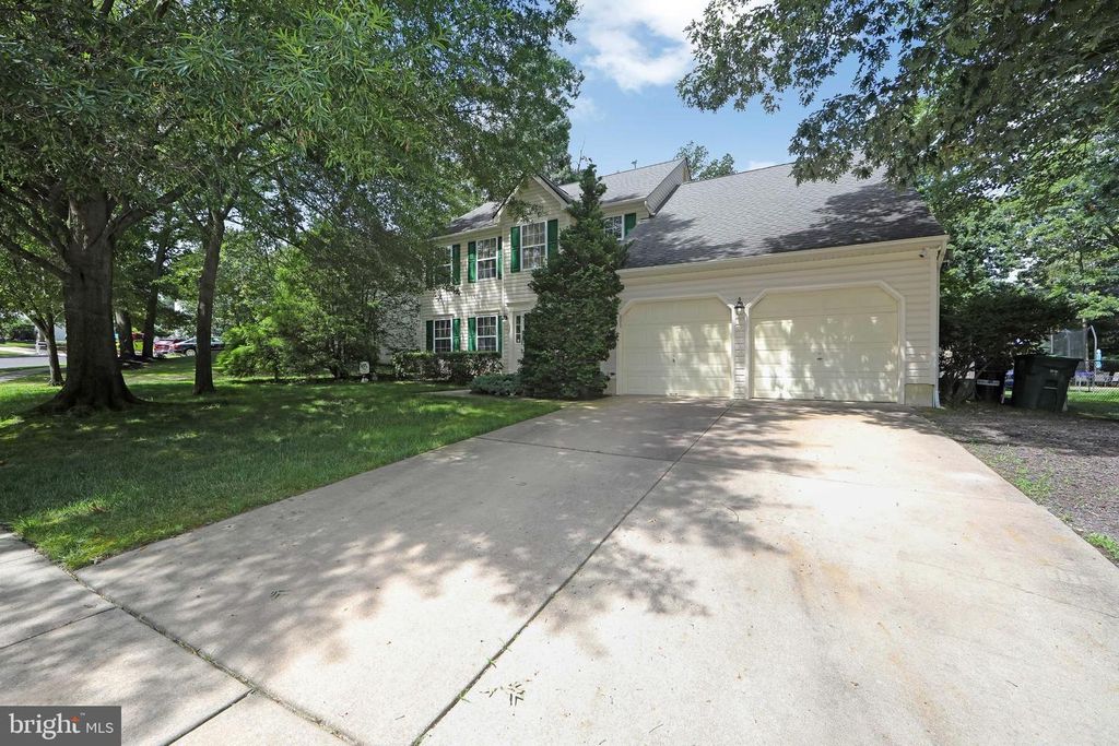 211 SIENNA LN, Glassboro, NJ 08028