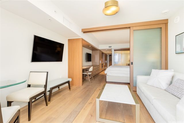 2139 Kuhio Avenue 2009-DH, Honolulu, HI 96815