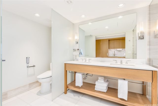 2139 Kuhio Avenue 2009-DH, Honolulu, HI 96815