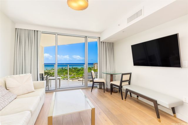 2139 Kuhio Avenue 2009-DH, Honolulu, HI 96815