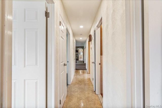 21 Norman Street, Lynbrook, NY 11563