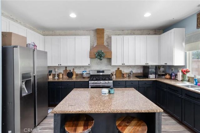 43245 Sunny, Lancaster, CA 93536