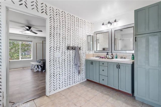 43245 Sunny, Lancaster, CA 93536
