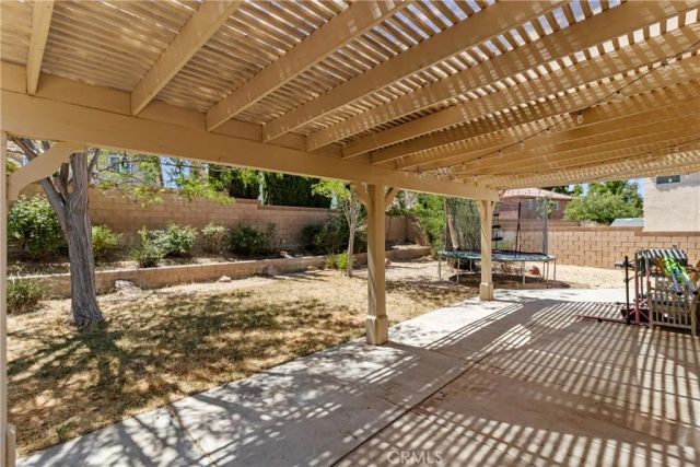 43245 Sunny, Lancaster, CA 93536